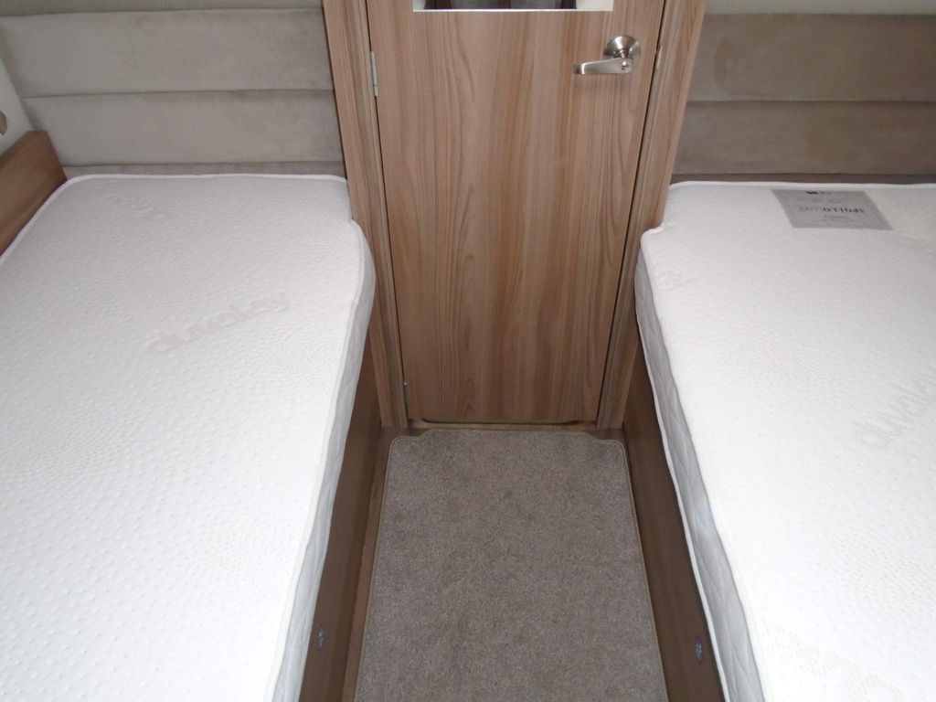 Bessacarr 574 Lounge