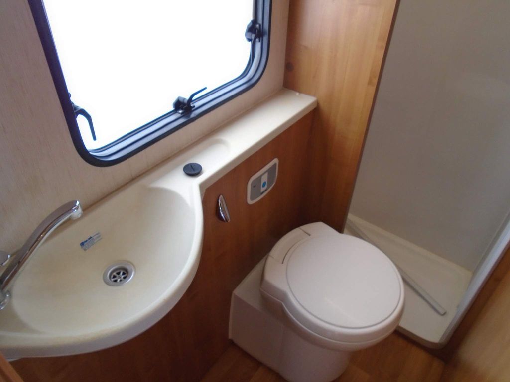 Auto-trail Tribute 715 Sport