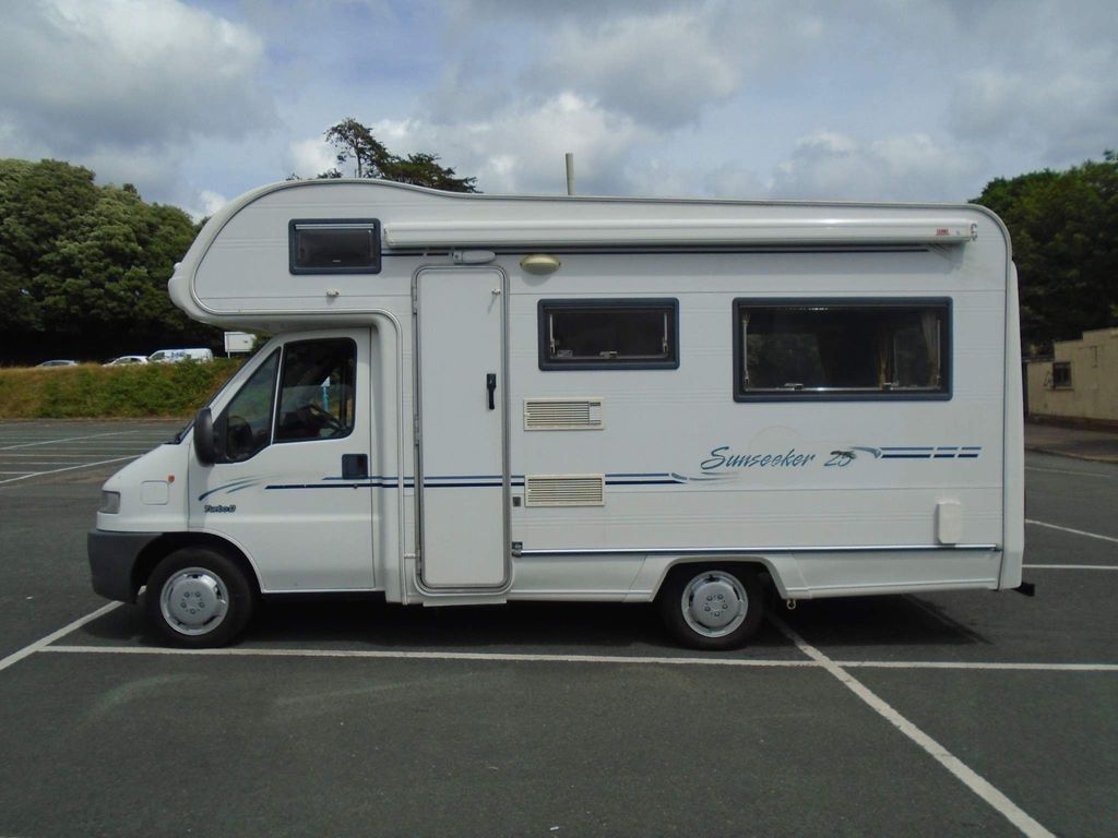 Elddis Sunseeker 25