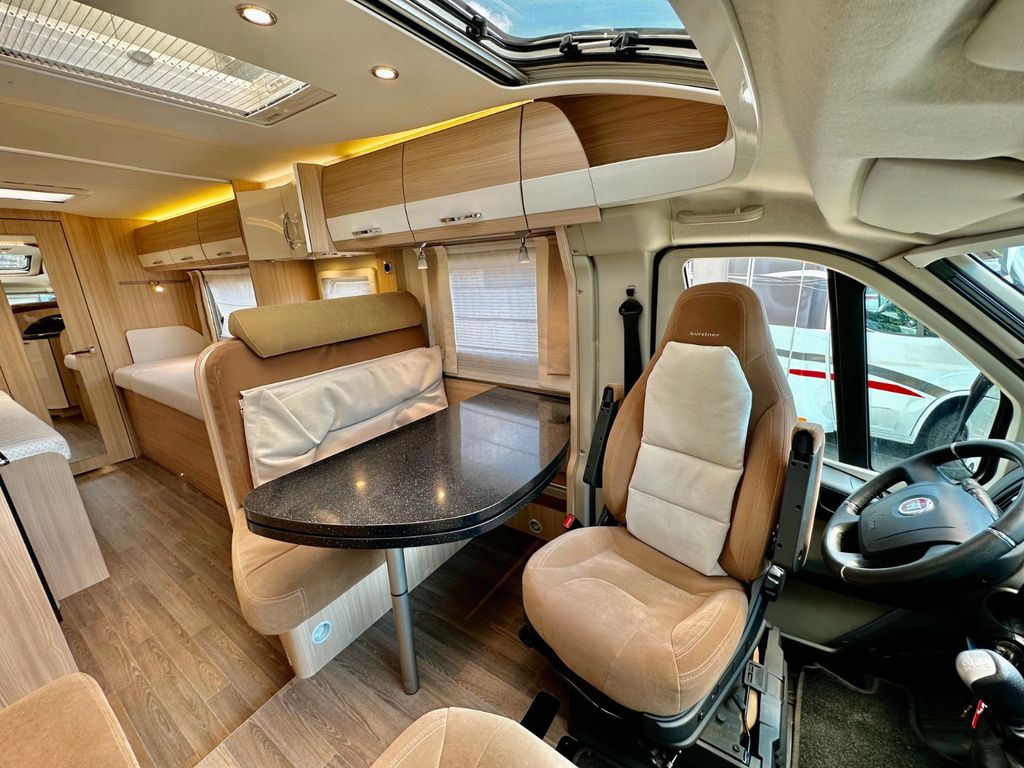 Bürstner Nexxo T720