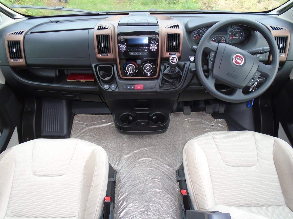 Bessacarr 574 Lounge