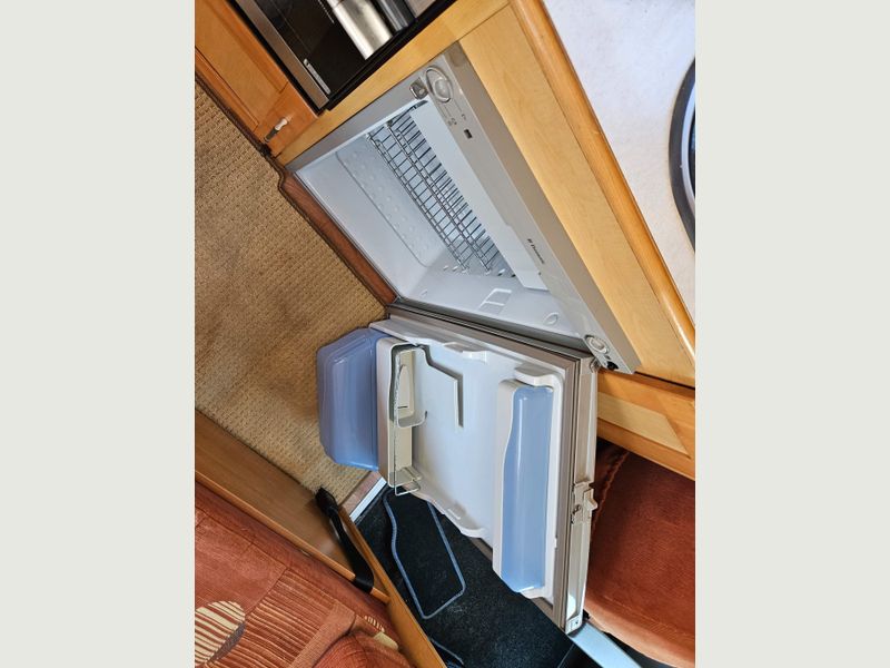 Elddis Autoquest 180