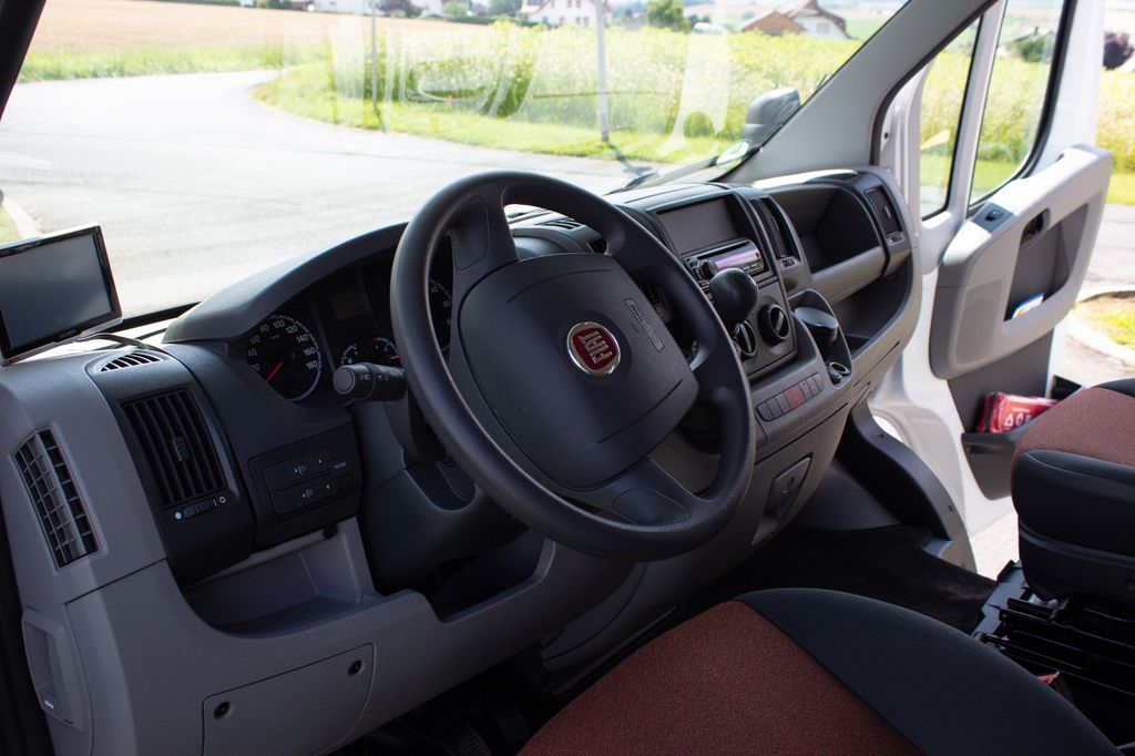 Knaus Traveller 500D