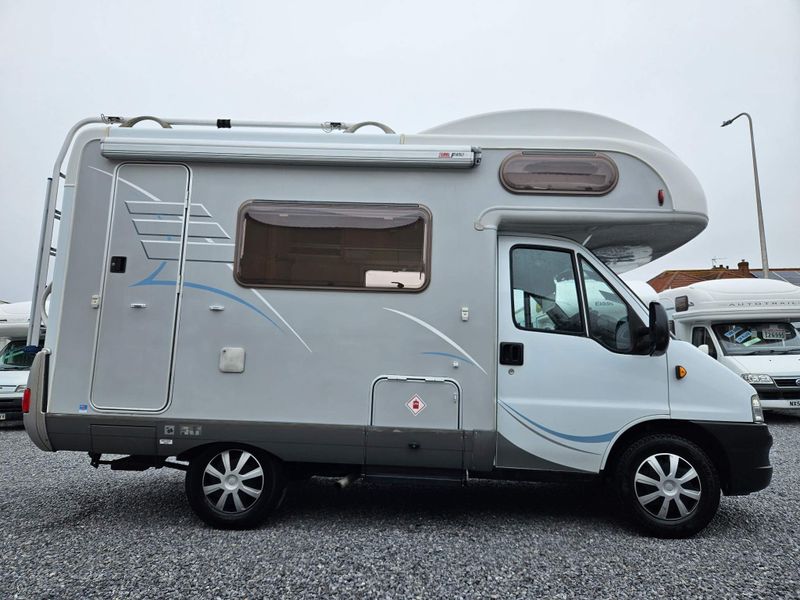 Hymer C494