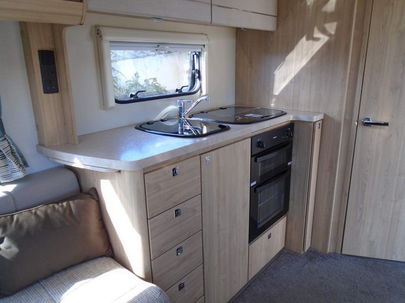 Elddis Autoquest 175