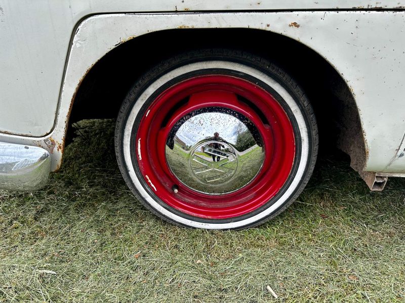 Volkswagen T2 Campervan