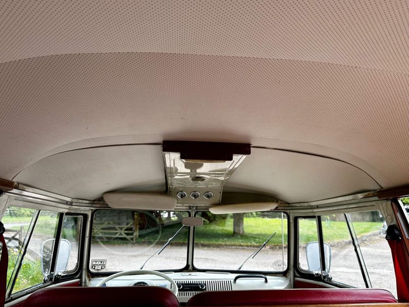 Volkswagen T2 Campervan