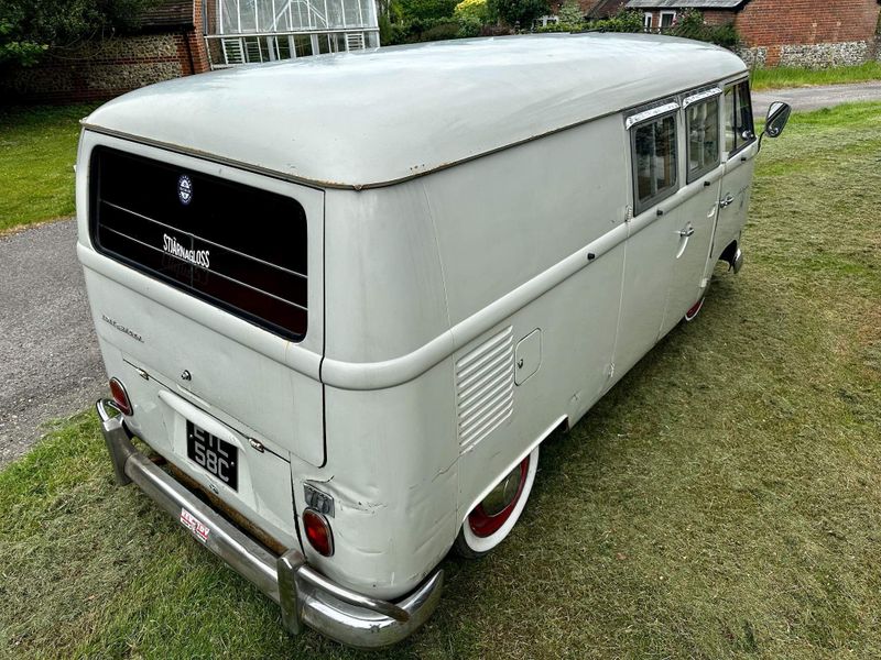 Volkswagen T2 Campervan