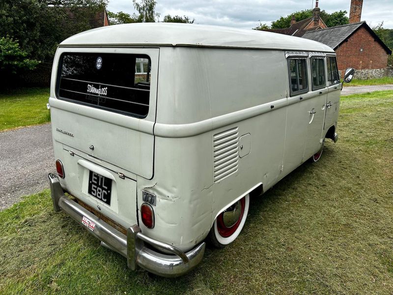 Volkswagen T2 Campervan