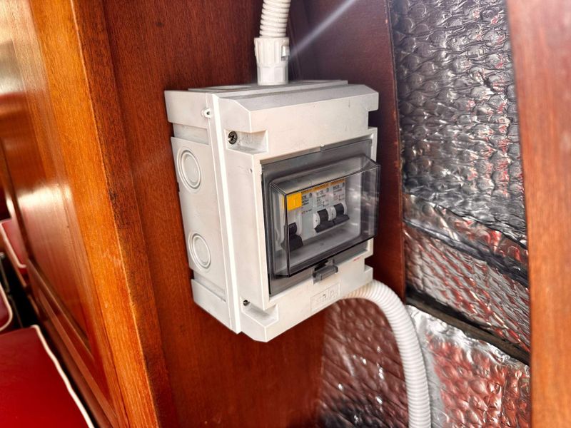 Volkswagen T2 Campervan