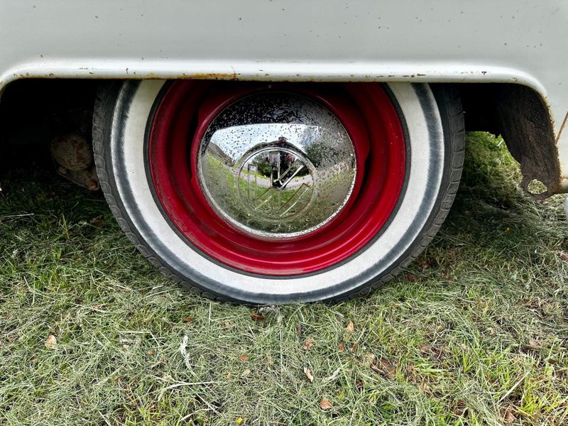 Volkswagen T2 Campervan