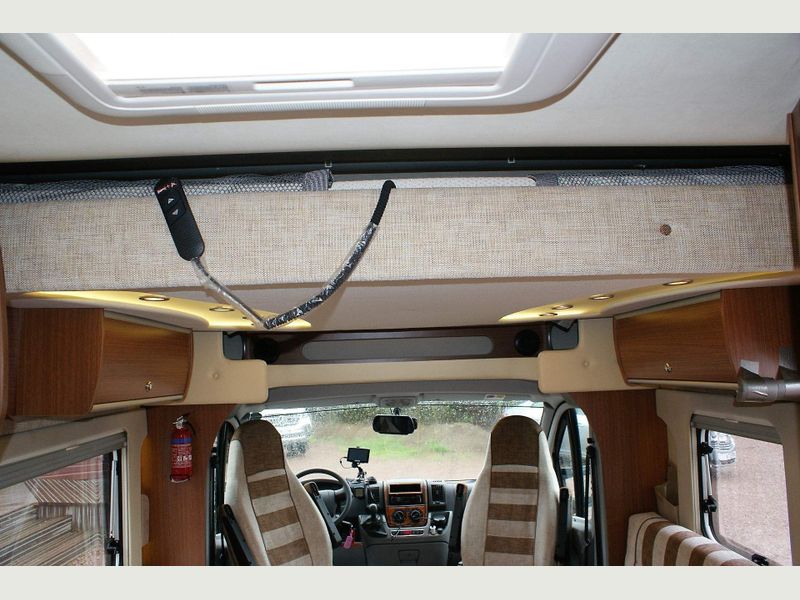 Burstner Ixeo Plus 726G