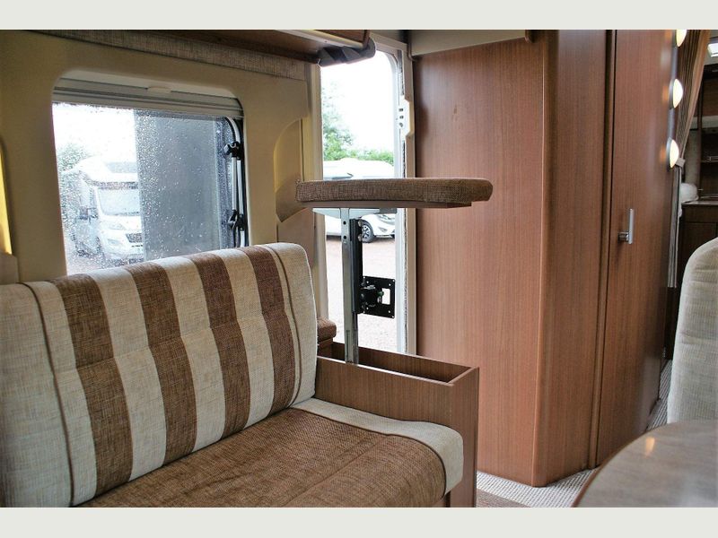 Burstner Ixeo Plus 726G