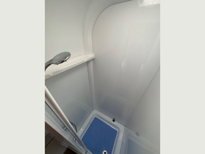 Bailey Unicorn Black Vigo