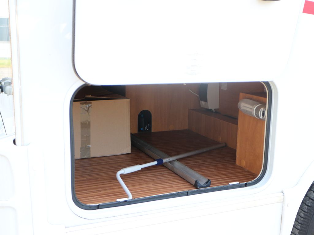 Dethleffs Globebus T001