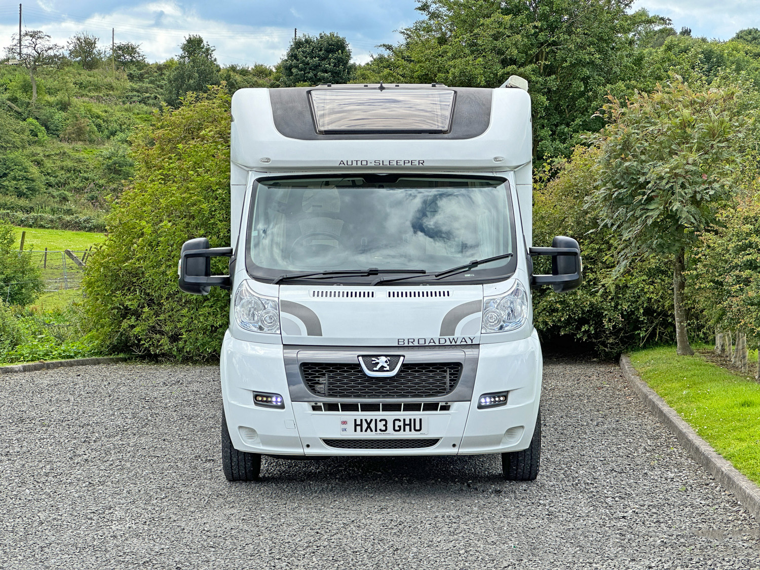 AUTO-SLEEPER BROADWAY