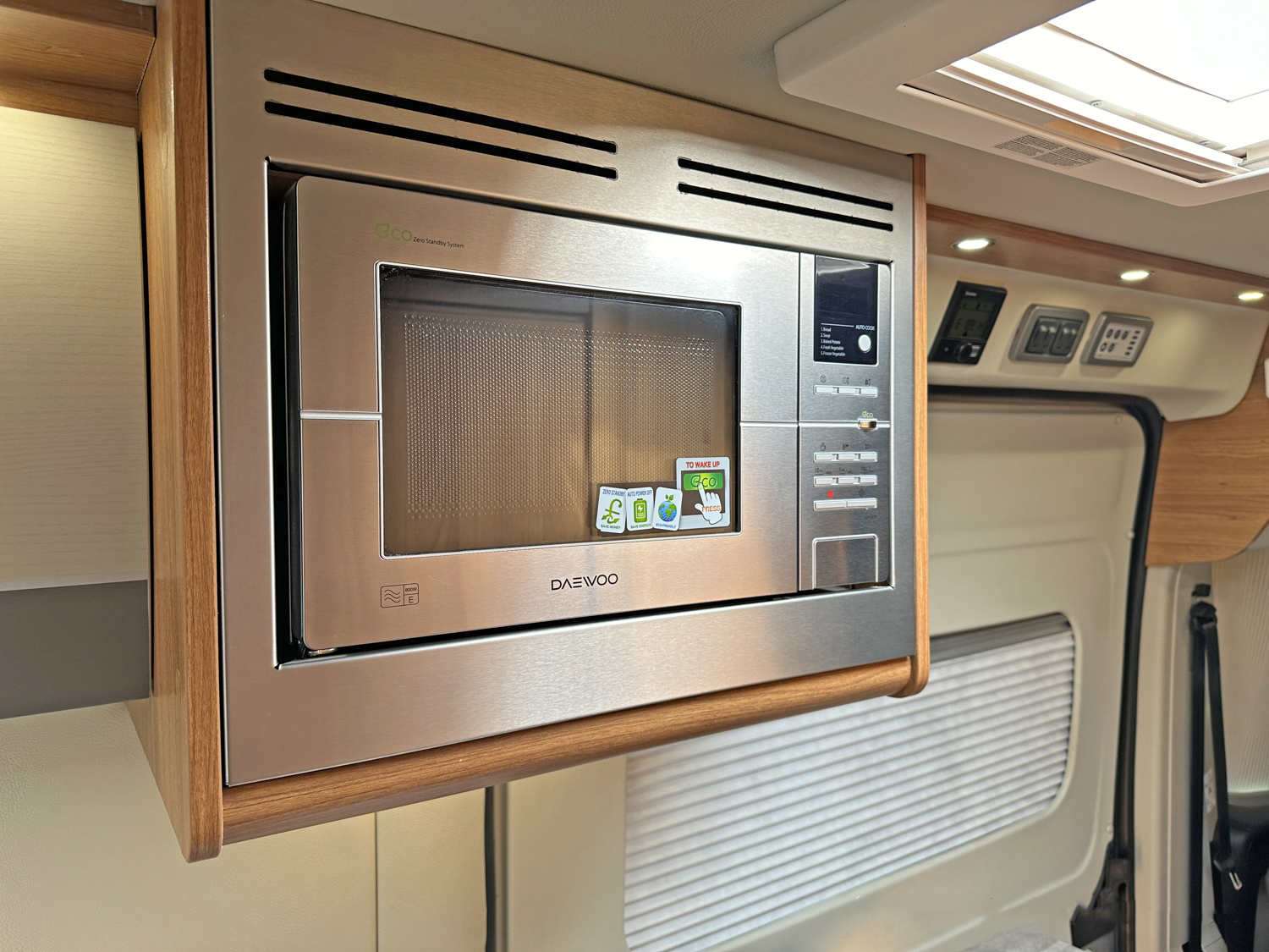 Auto-Trail V-Line 635