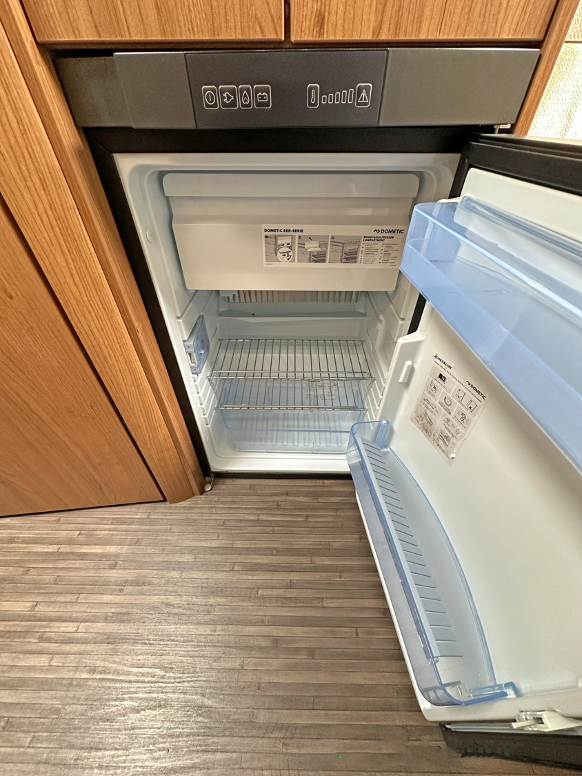 Auto-Trail V-Line 635