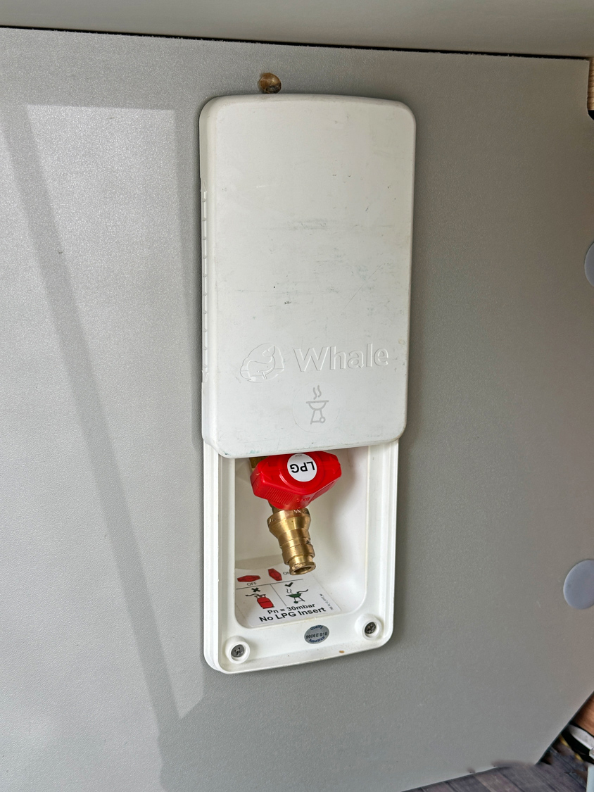 Auto-Trail V-Line 635