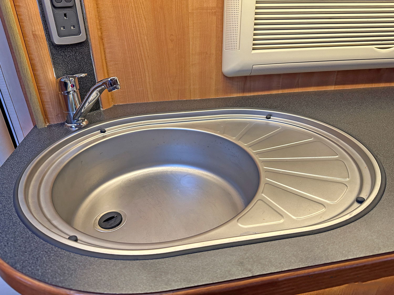 Auto-Trail Frontier Arapaho