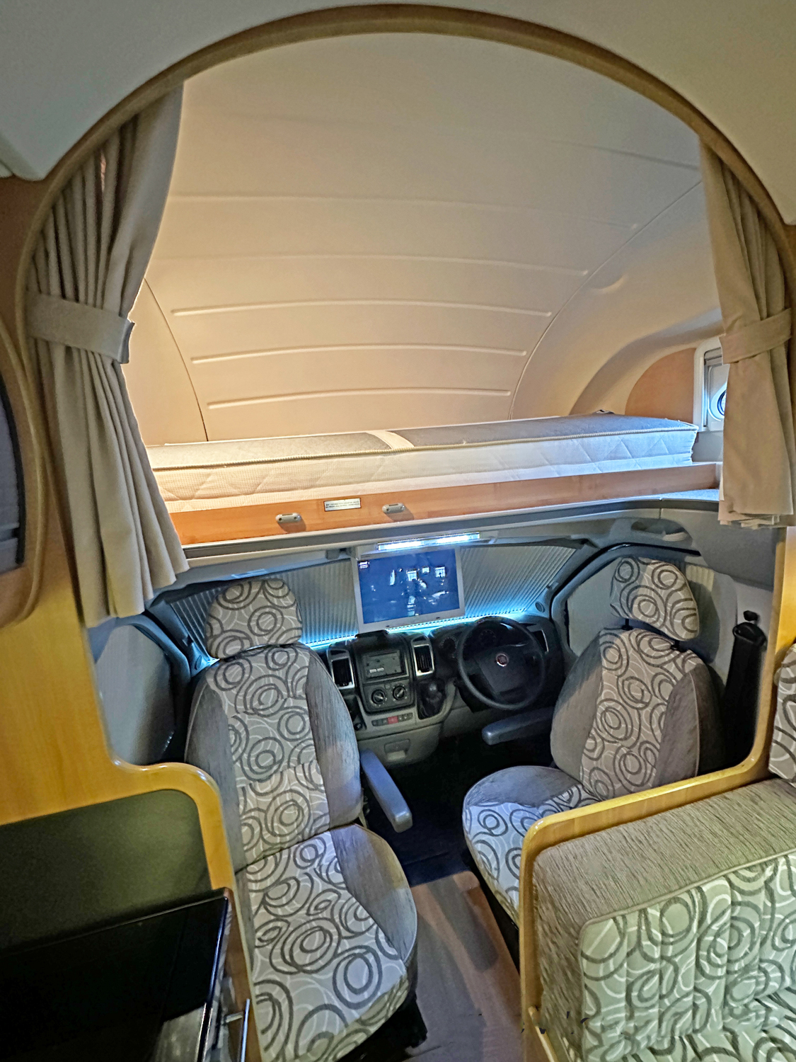 Auto-Trail Frontier Arapaho