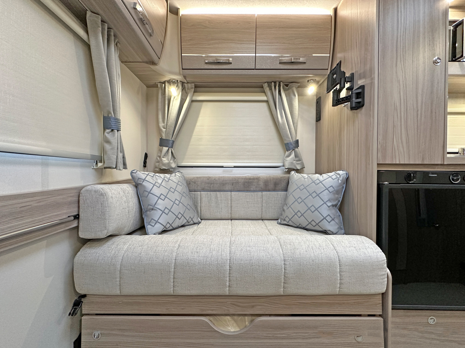 Elddis Accordo 135