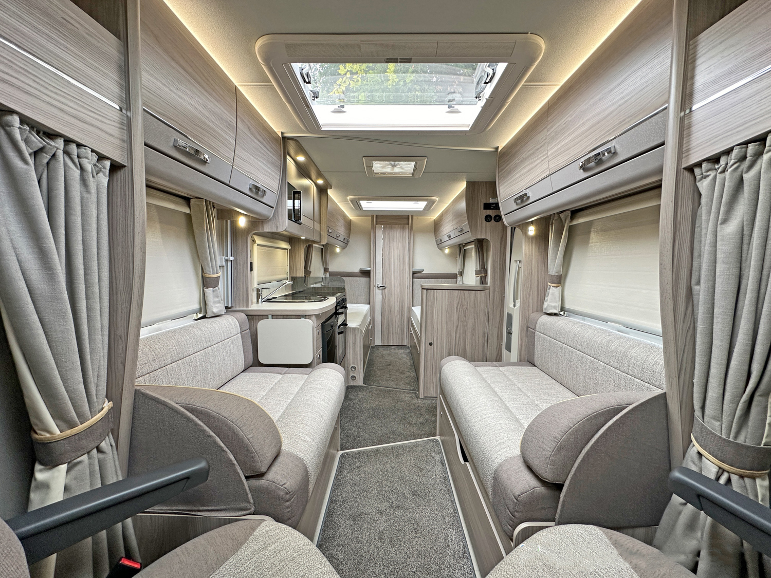 Elddis Evolution 185