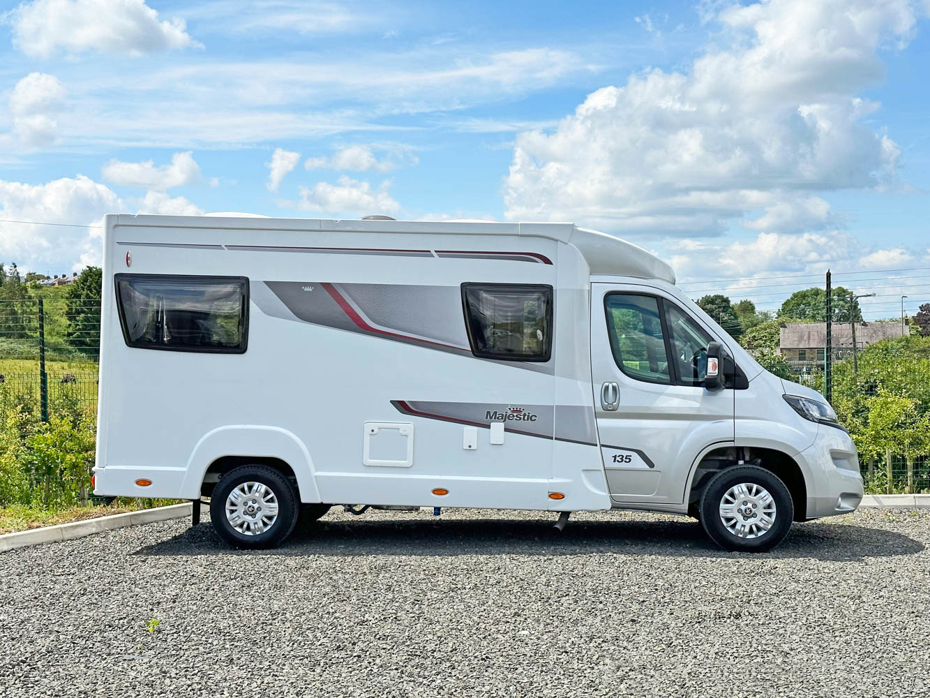 Elddis Majestic 135