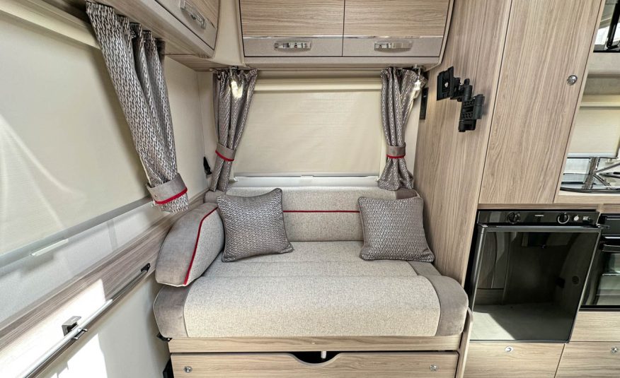 Elddis Majestic 135