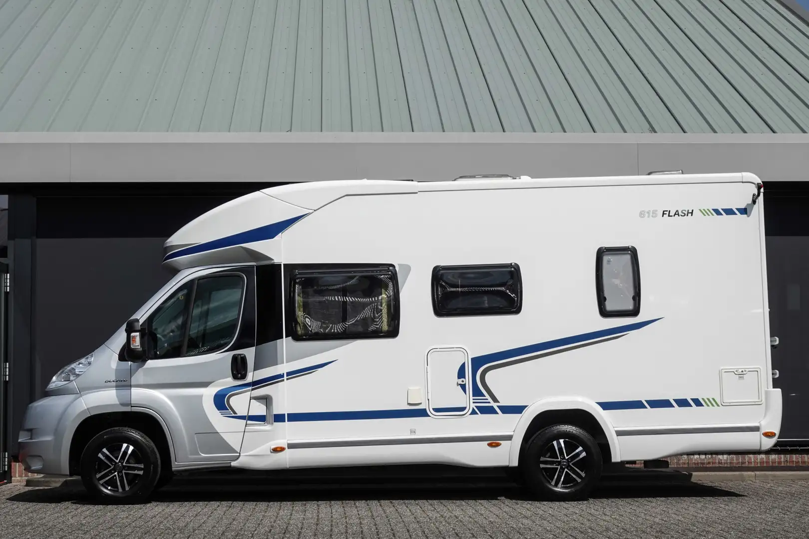 Chausson Flash 615