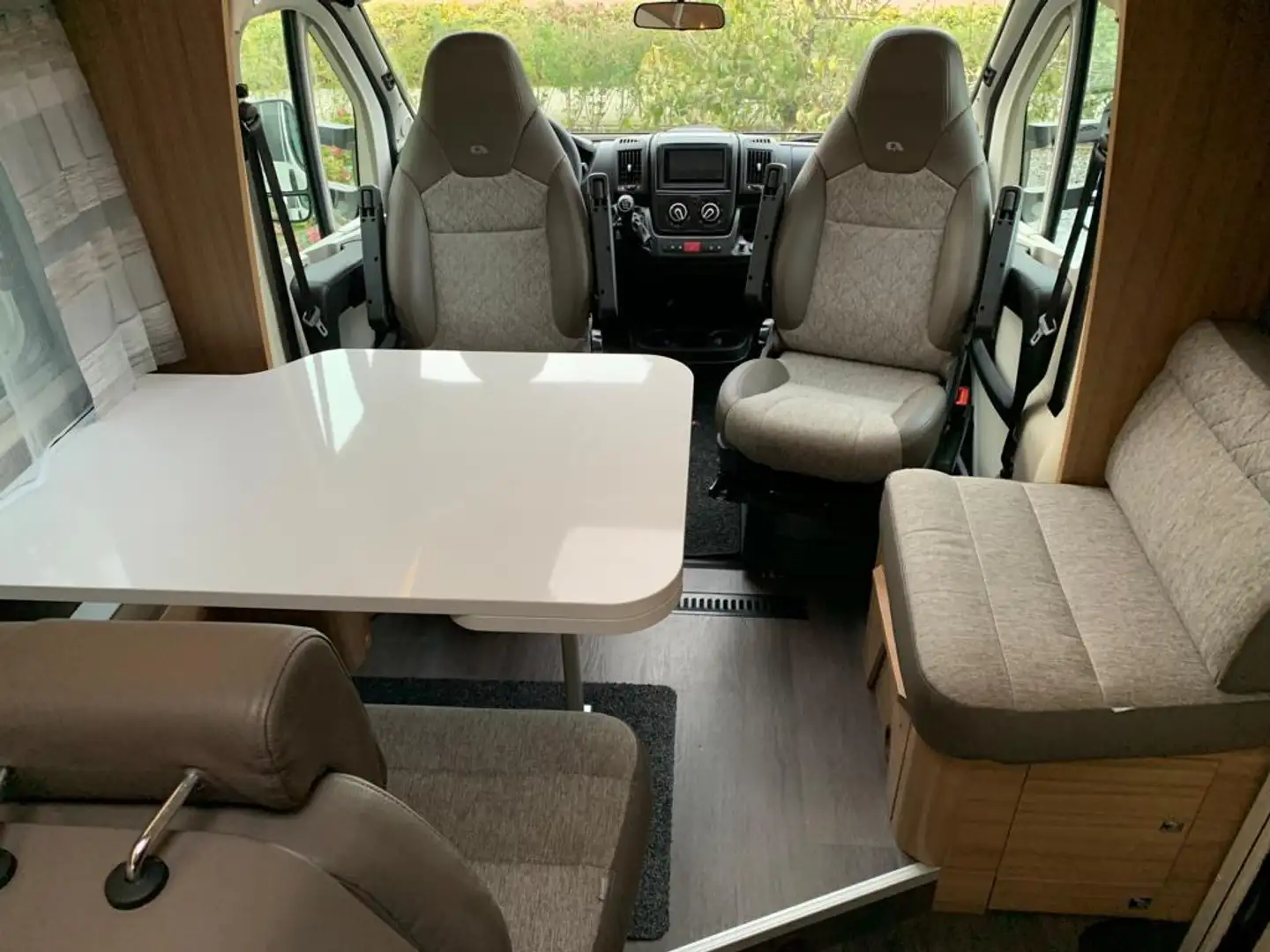 Adria Matrix M670SL