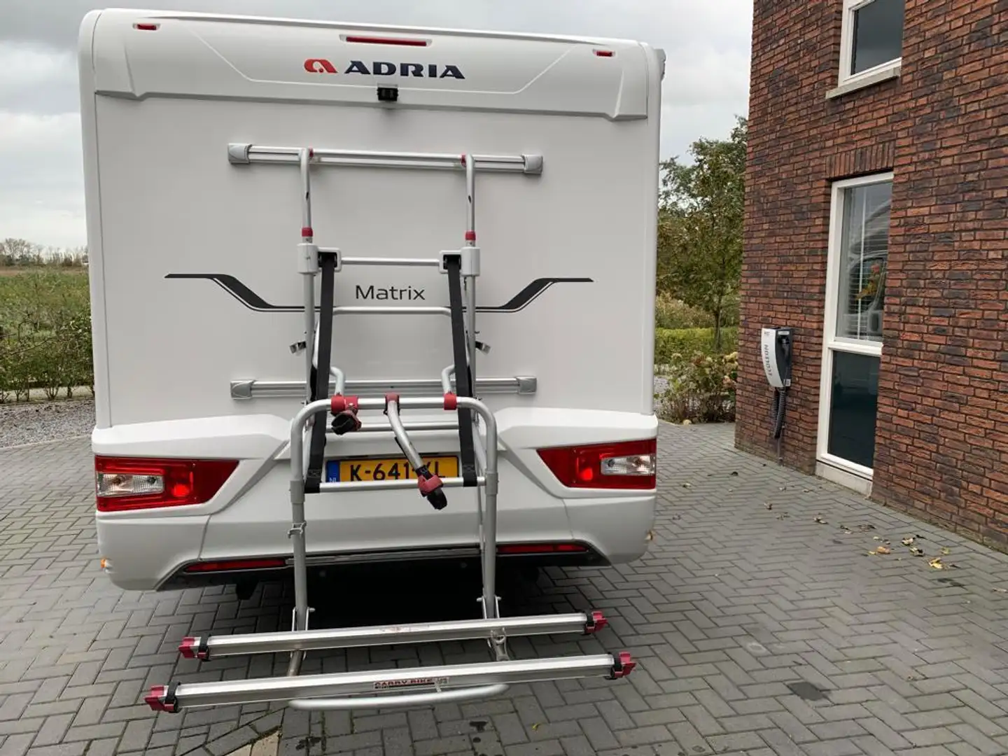 Adria Matrix M670SL