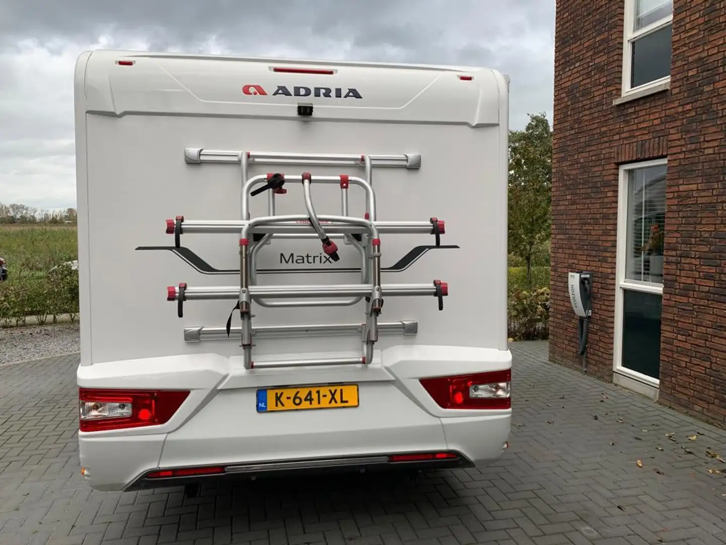 Adria Matrix M670SL