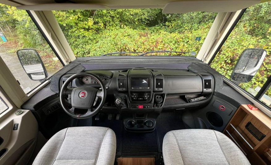 Hymer Exsis I 588