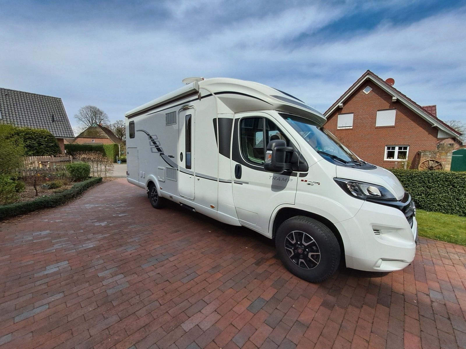 HYMER ERIBA HYMERCAR 678 CL