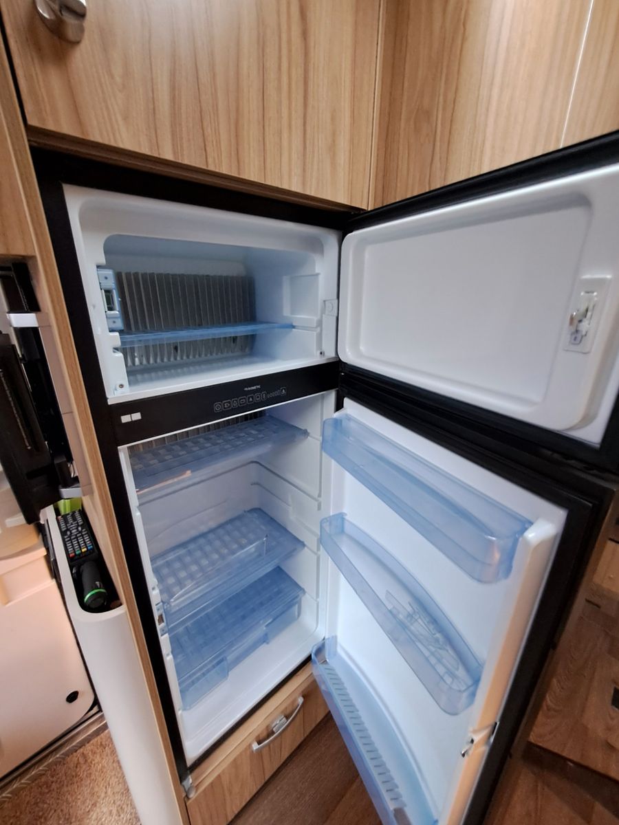 HYMER ERIBA HYMERCAR 678 CL