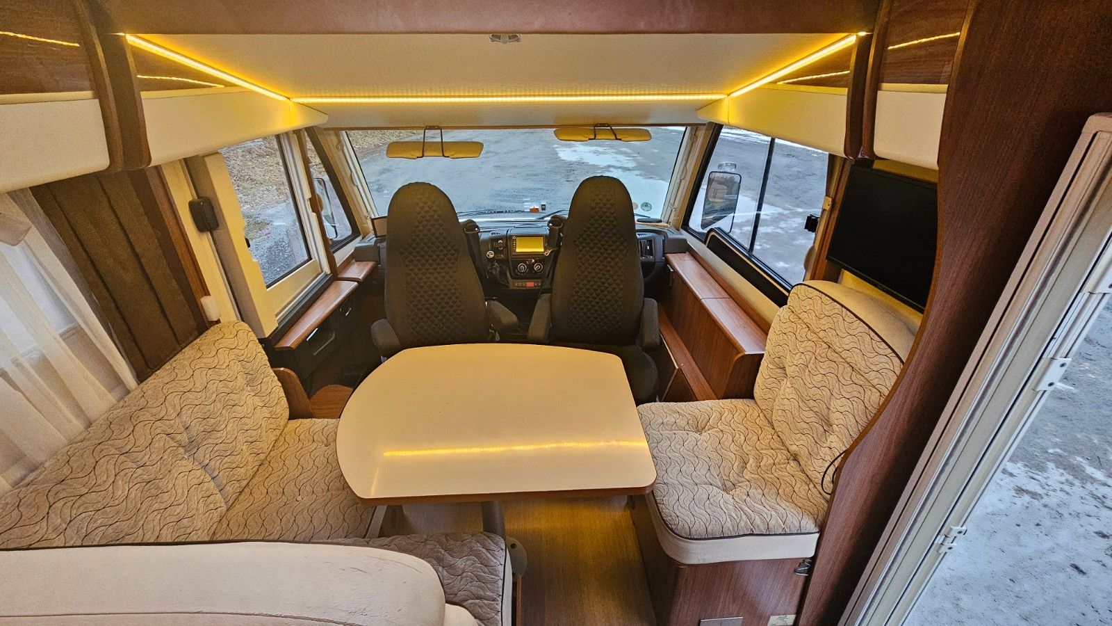 Eura Mobil Integra Line 720