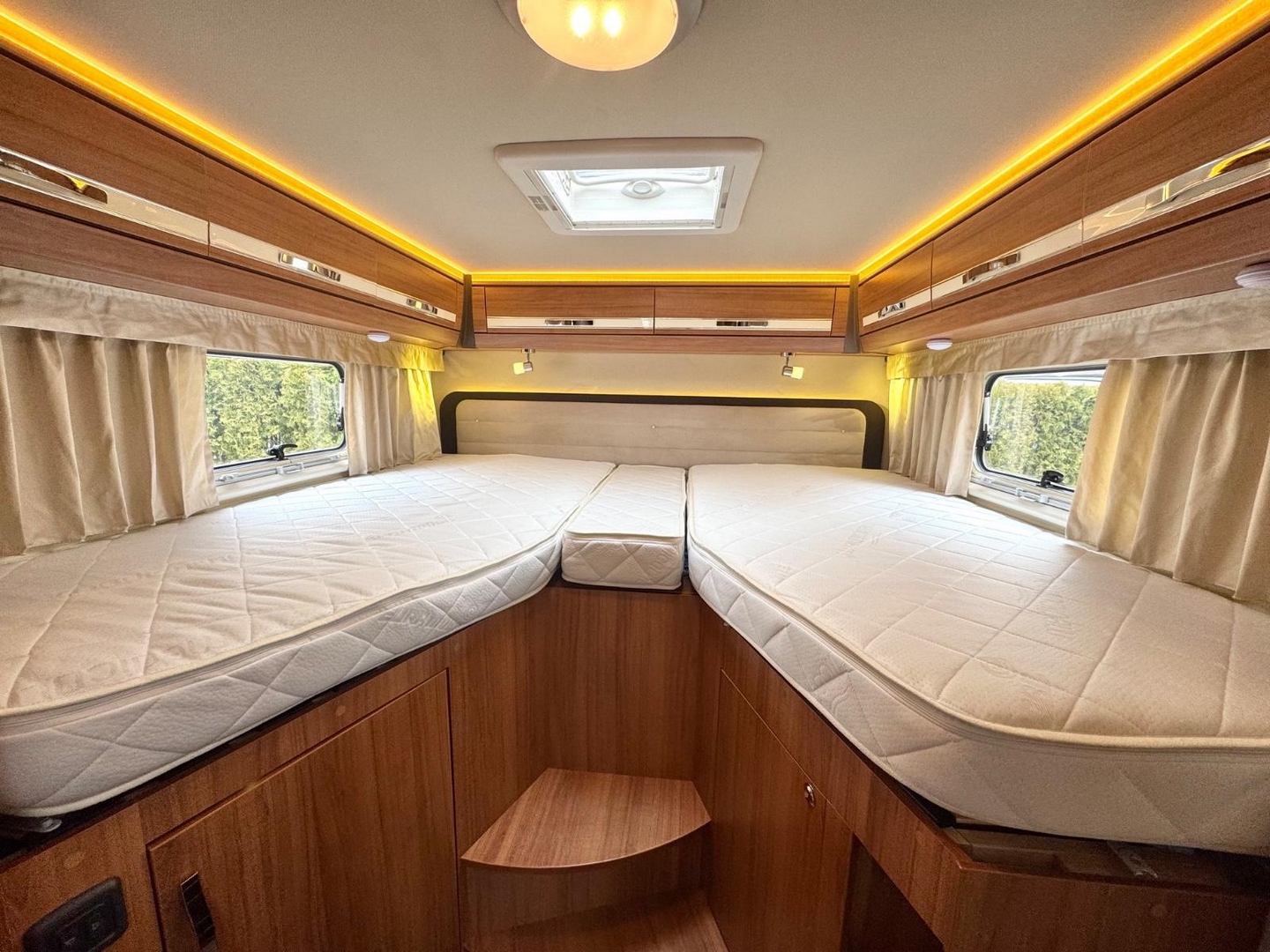 Eura Mobil Terrestra 720