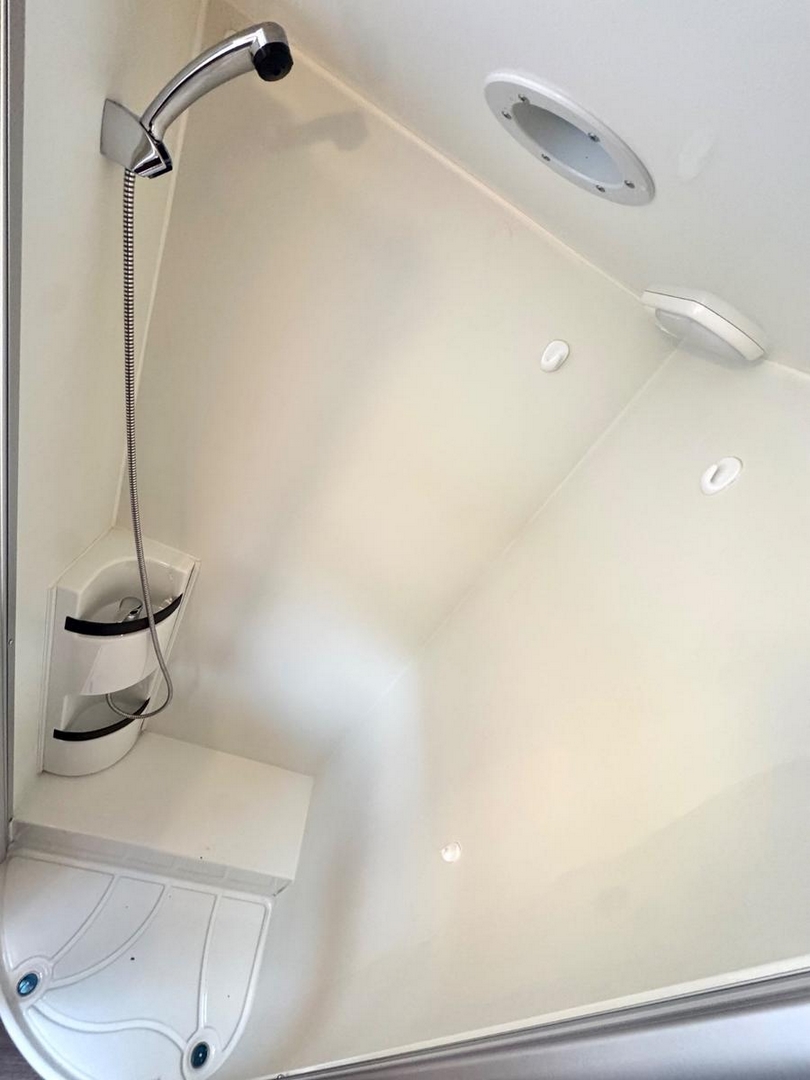 Eura Mobil Terrestra 720