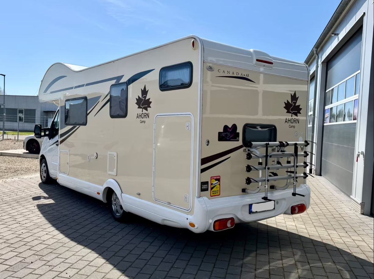 Ahorn Canada