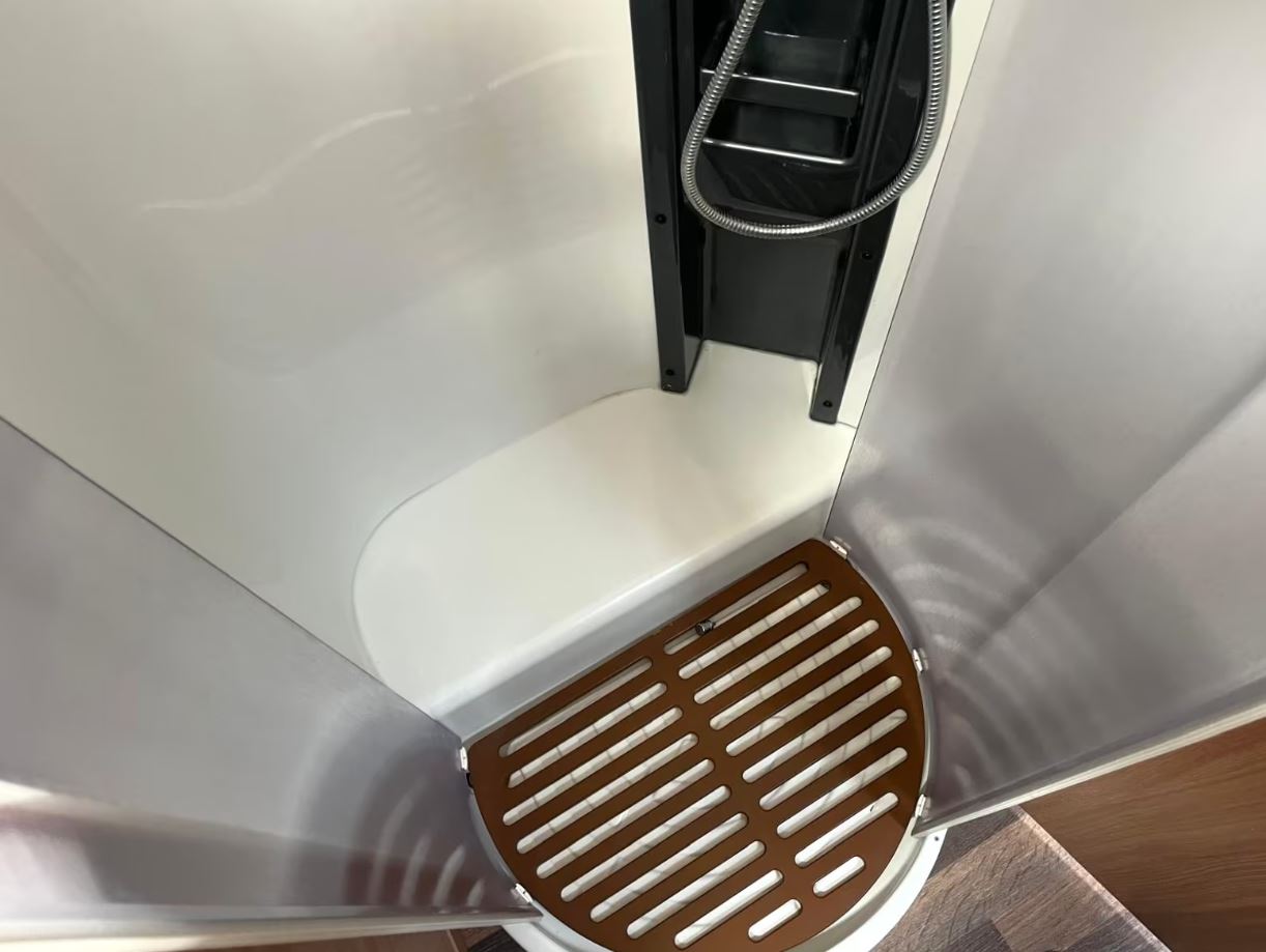 Knaus Sky TI 700 MEG Siver